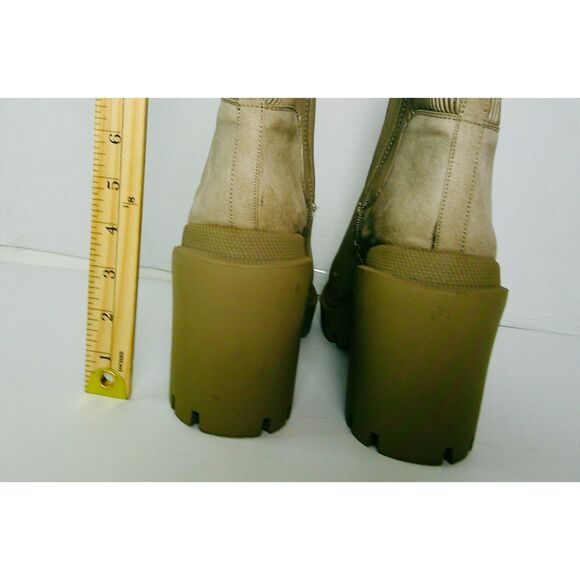 JLO JENNIFER LOPEZ BEIGE FAUX SUEDE 4" PLATFORM CHUNKY ANKLE BOOT. WOMEN'S 10M - Picture 5 of 5